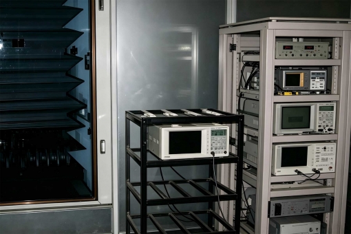 AMS8500暗室